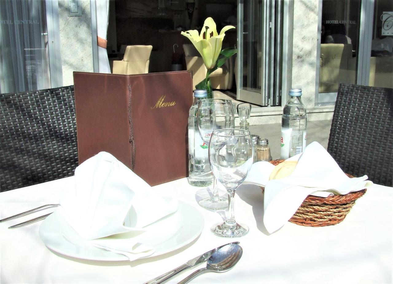 Hotel Central Slavonski Brod Esterno foto